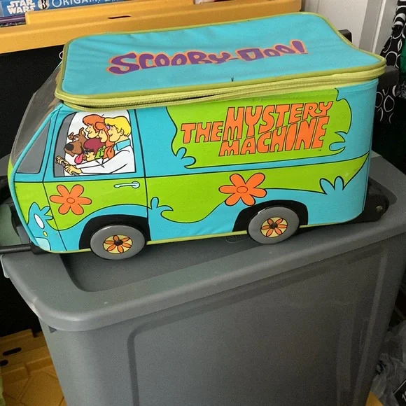 Scooby Doo Mystery Machine rolling luggage suitcase bag - Picture 6 of 13